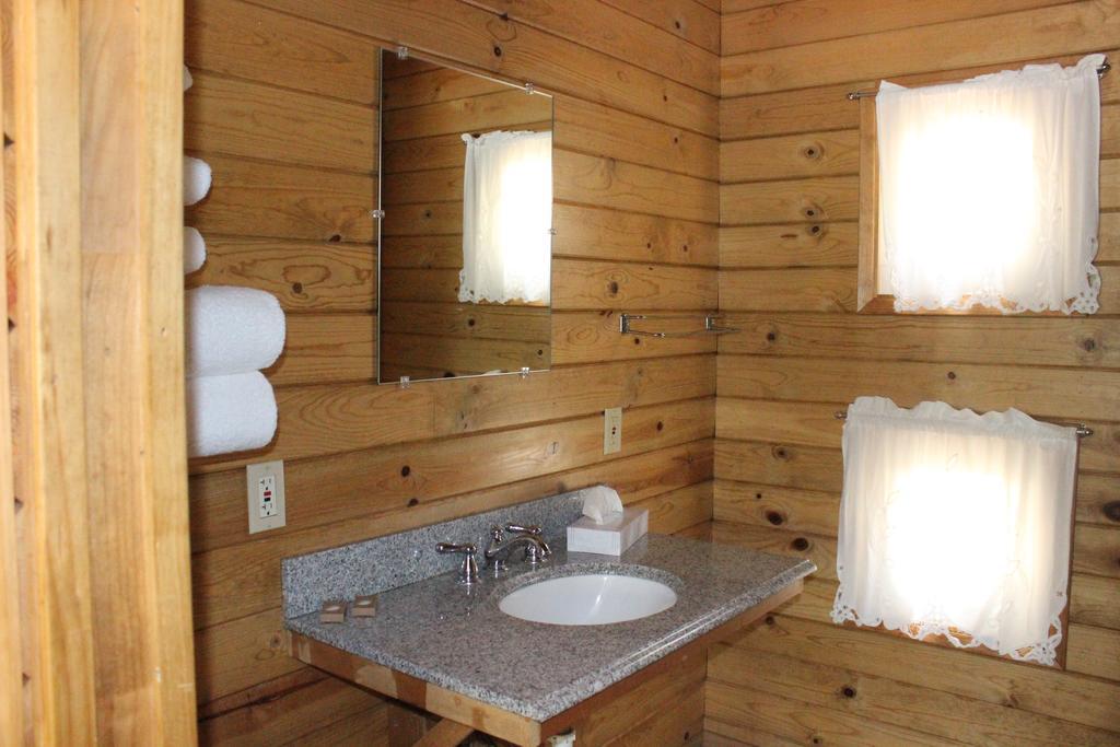 Twin Lakes Resort Bridgeport Pokój zdjęcie